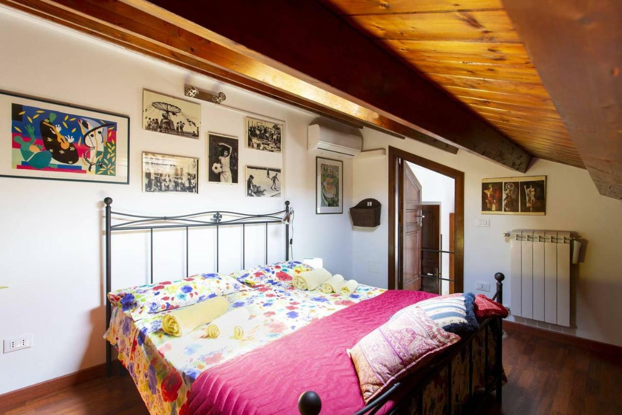 Anna's In Historical Center Apartment