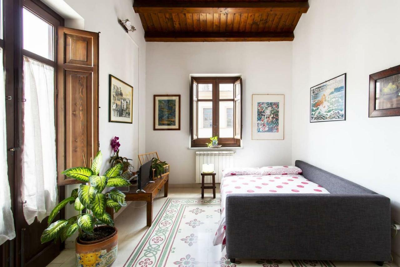 Anna's In Historical Center * Palermo