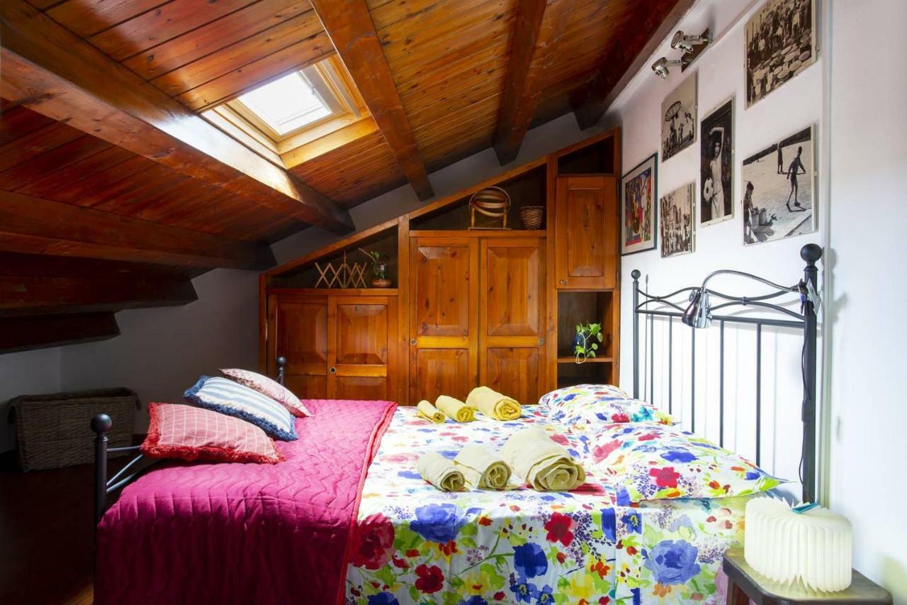 Anna's In Historical Center Apartment